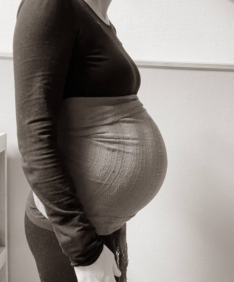 rebozo soutien ventre femme enceinte